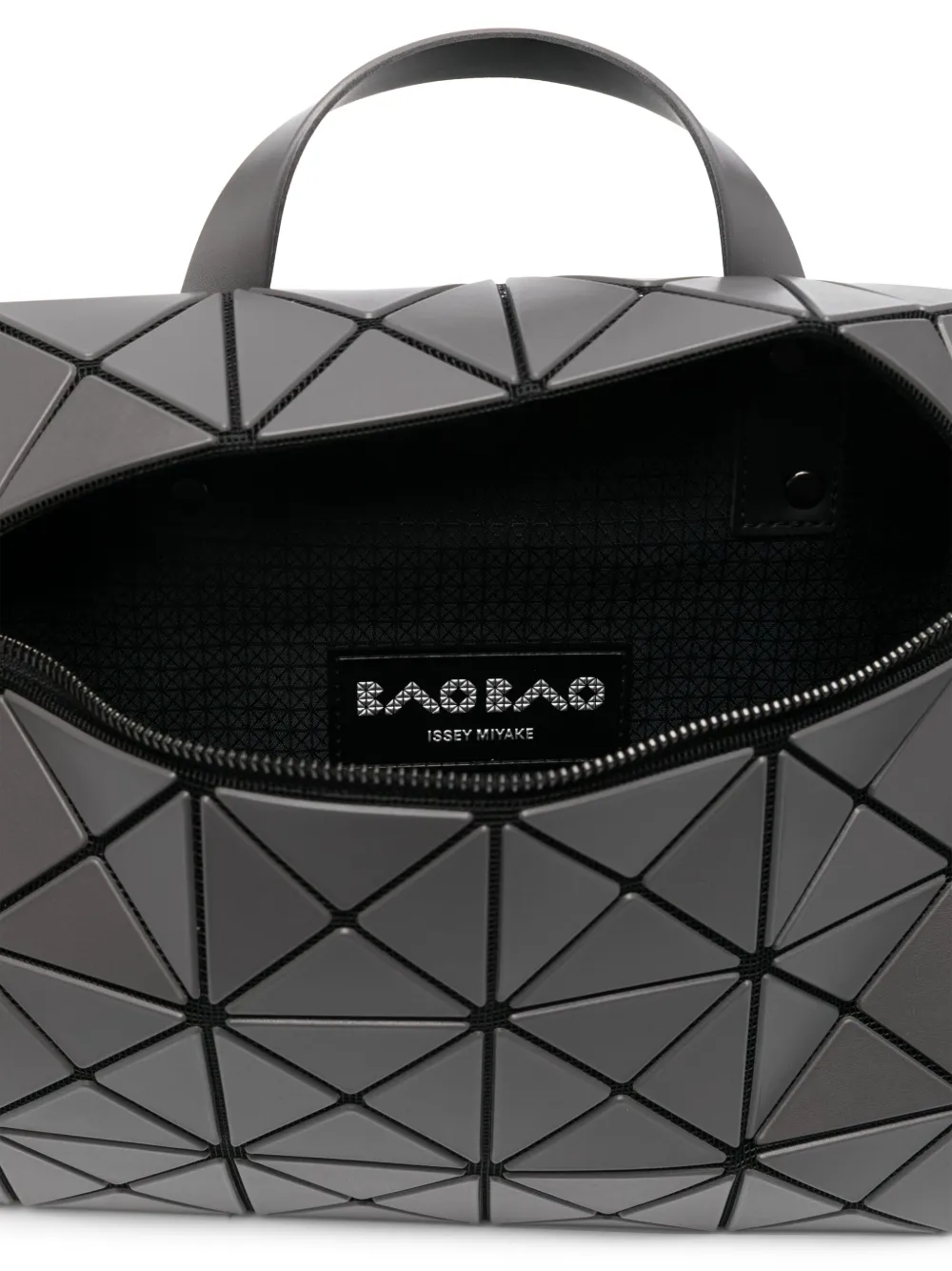 Bao Issey Miyake Rugzak met geometrisch vlak Grijs