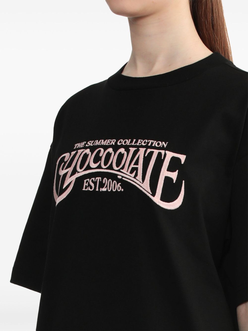 CHOCOOLATE T-shirt met geborduurd logo Zwart