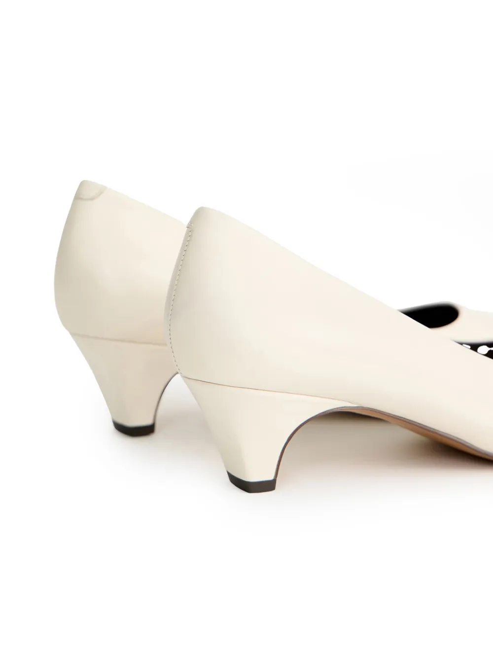 12 Storeez Pumps Mit Spitzer Kappe 50mm In Nude