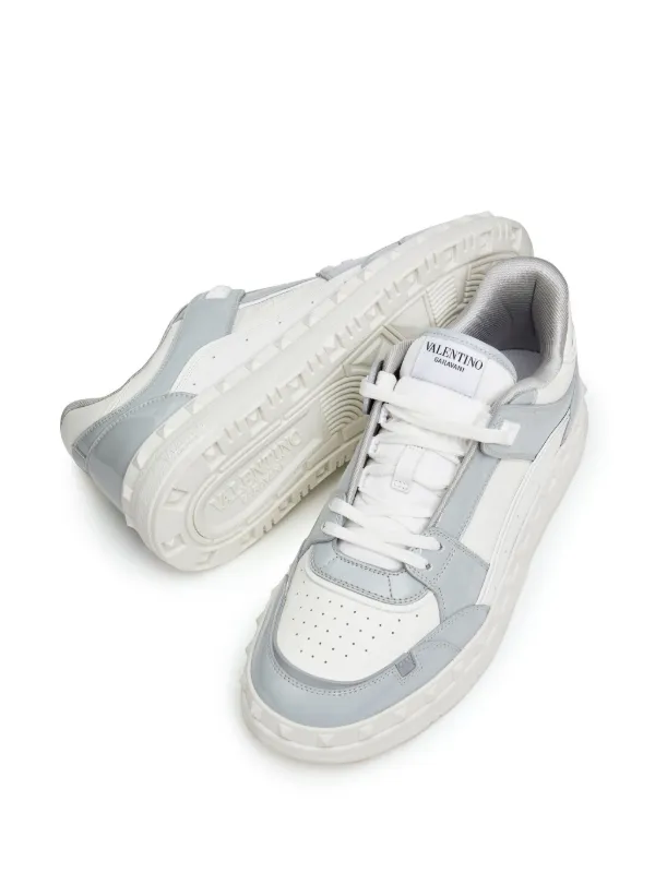Valentino Garavani Freedots スニーカー | ホワイト | FARFETCH JP