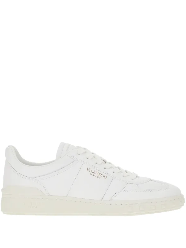 【関税&送料込】Valentino Garavani White Nappa Leather Chrom Valentino Garavani White Nappa Leather Chromathon Sneakers