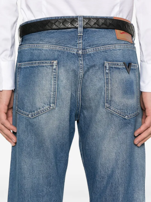 【関税込み】Valentino Garavani 'V' detail jeans Valentino Garavani V-detail Jeans | Blue | FARFETCH