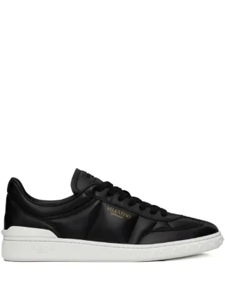 VALENTINO スニーカー 4431 Valentino Garavani Upvillage Sneakers | Black | FARFETCH