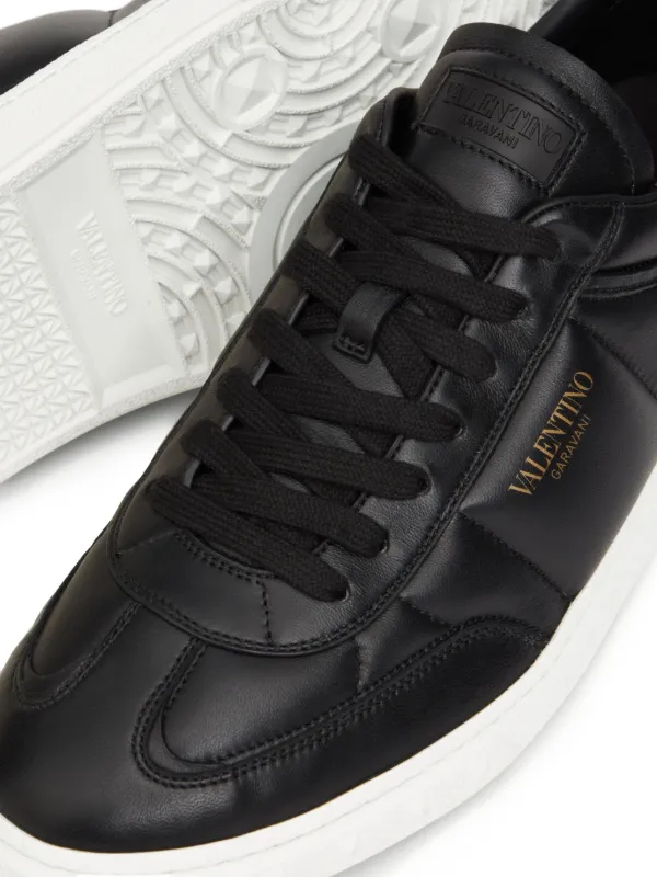 Valentino Garavani Upvillage low-top Sneakers | Black | FARFETCH