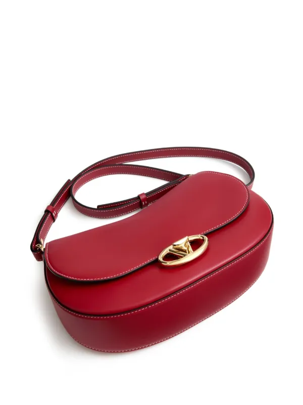【関税&送料込み】Valentino Garavani Ohval Small Shoulder Valentino Garavani Small Ohval Shoulder Bag | Red | FARFETCH