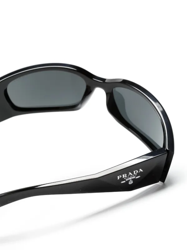 Prada Eyewear 0PRA19S スクエアフレーム サングラス | ブラック