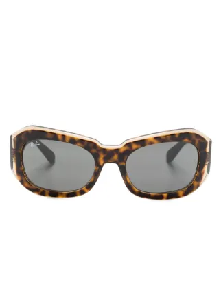 Ray-Ban