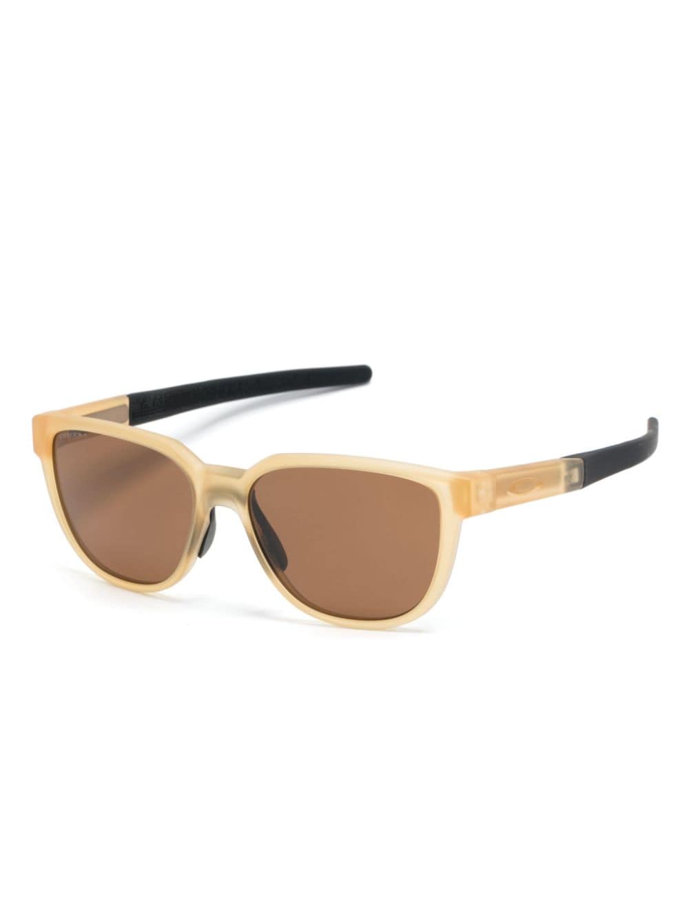 Oakley Actuator rectangle-frame sunglasses Beige