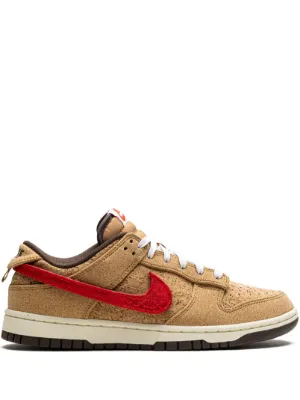 Nike x Undefeated Dunk Low SP 