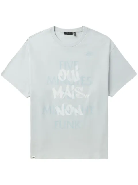 FIVE CM playera con eslogan estampado