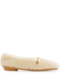 Ferragamo Fluffy ballerina shoes - White