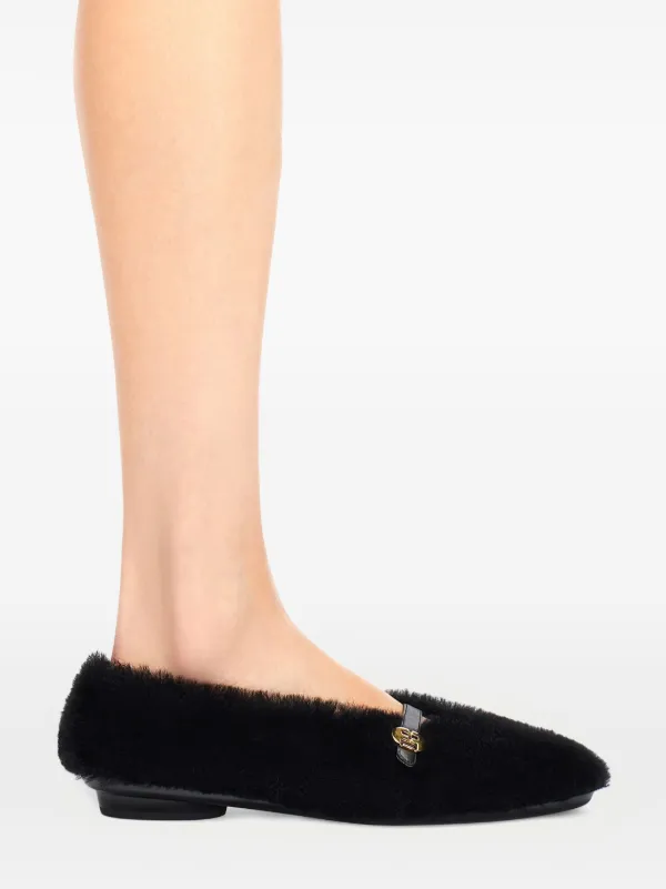 バレエシューズ Salvatore Ferragamo Black Shearling Noella Ballerinas Ferragamo Noella Shearling Buckle Ballerina Flats | Neiman