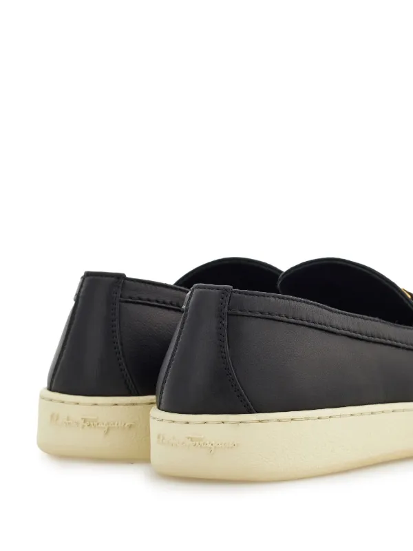 【送料&関税込】Ferragamo New Vara Leather Loafers New Vara plate loafer - Women | Ferragamo