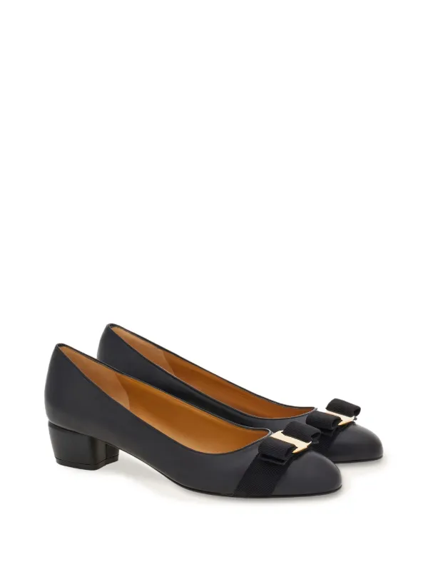 Ferragamo Vara 30mm Leather Pumps | Black | FARFETCH HK