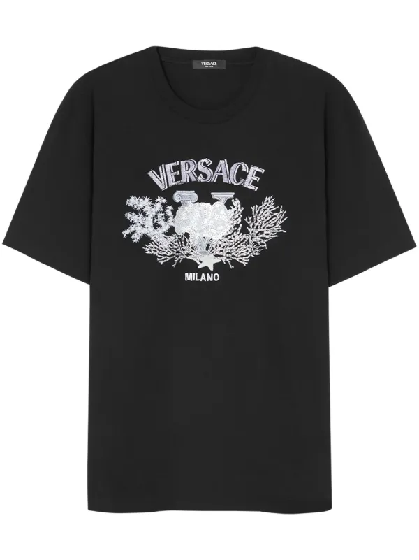 VERSACE 刺繍入り ユニバーシティ コーラル Tシャツ ブラック 23490996_53589906_600.jpg