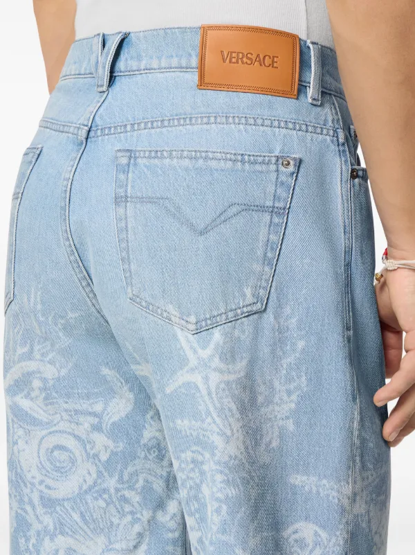 ヴェルサーチ バロッコ シー プリント 伸縮性ウエスト ショーツ Versace バロッコ シー プリント シルクショーツ | ブルー