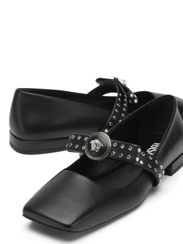 Versace ジャンニリボン フラットシューズ | ブラック | FARFETCH JP