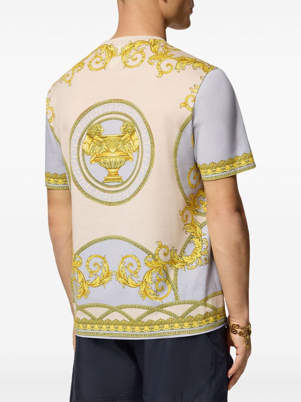 Shop Versace La Coupe Des Dieux T-shirt In Neutrals