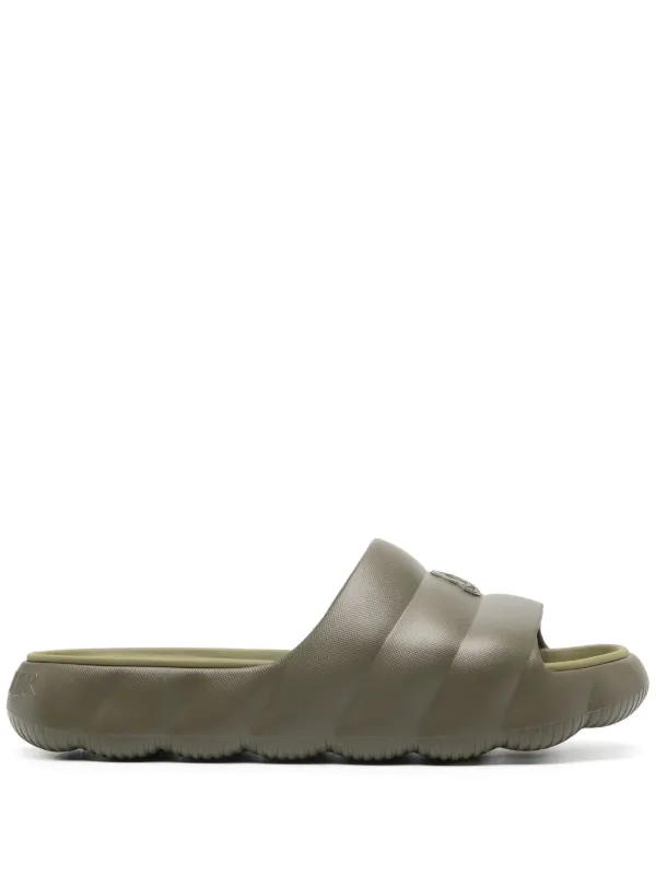 MONCLER｜SLIPPERS (4C00050 M2559 999) Amazon.com | Moncler Men's Lilo Black Rubber Slides (US