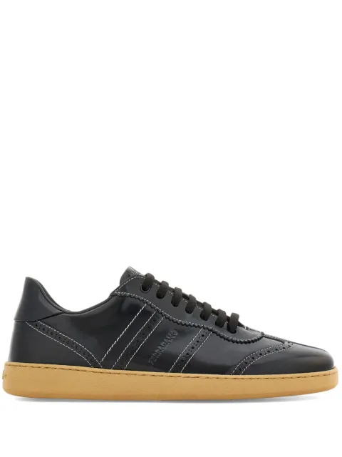 Ferragamo Sneakers mit Logo-Prägung