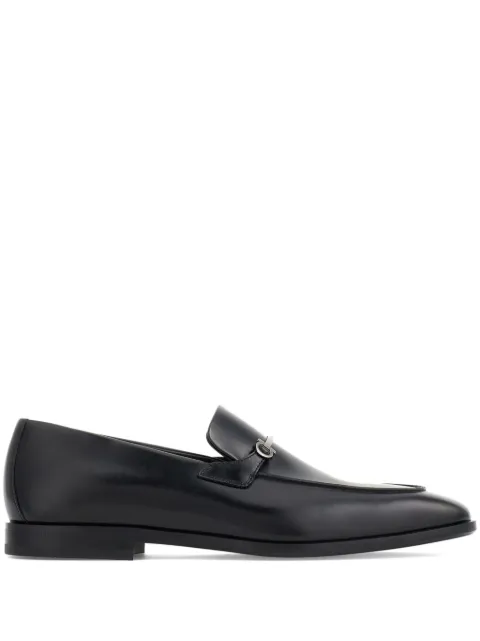 Ferragamo mocasines con dije Gancini
