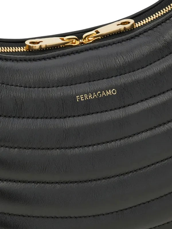 Ferragamo キルティング ショルダーバッグ | ブラック | FARFETCH JP
