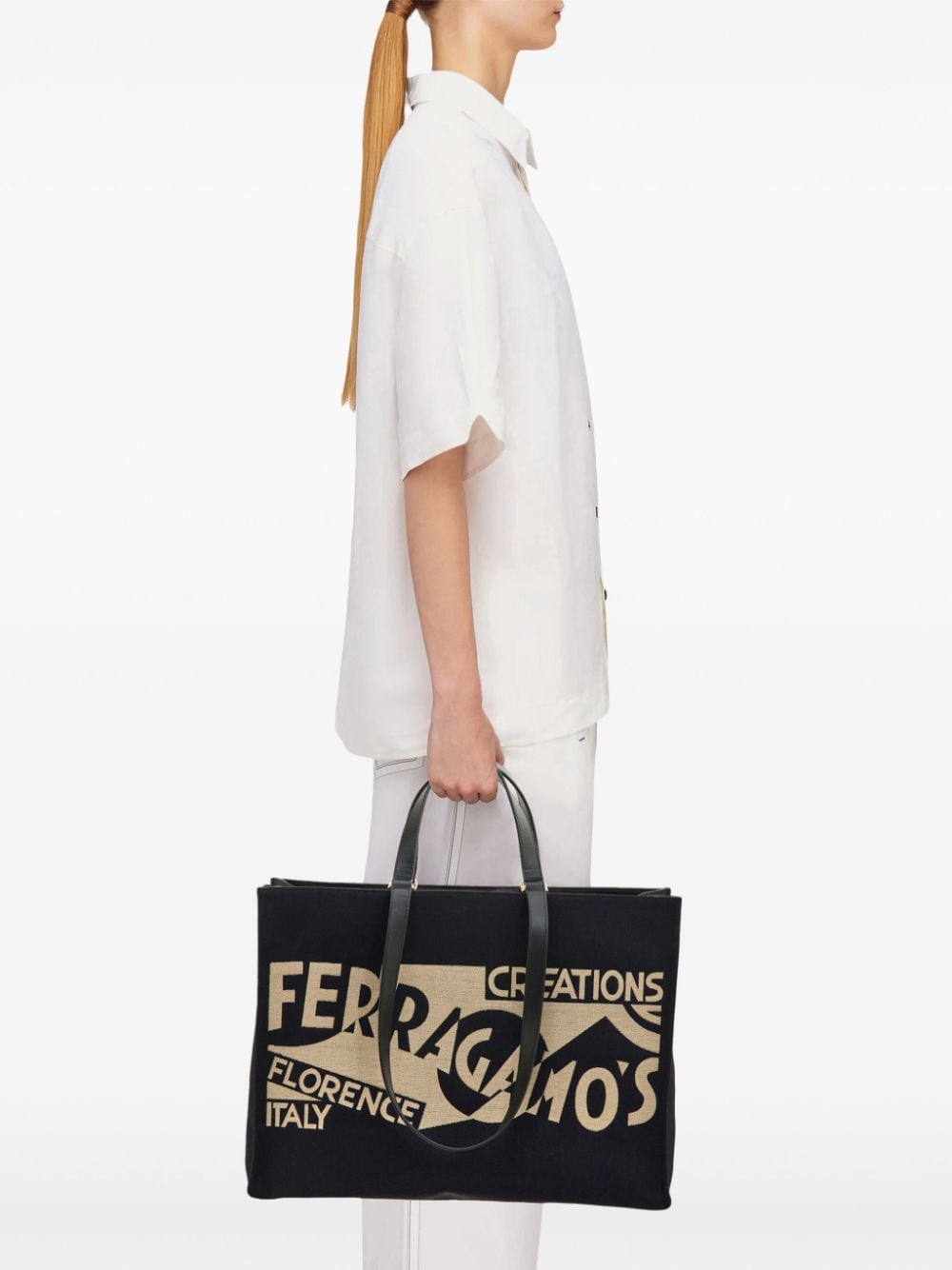 Ferragamo Grote shopper met logoprint - Zwart