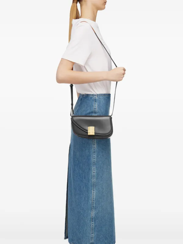 【FERRAGAMO】FIAMMA CROSSBODY BAG Ferragamo Fiamma Crossbody Bag | Black | FARFETCH