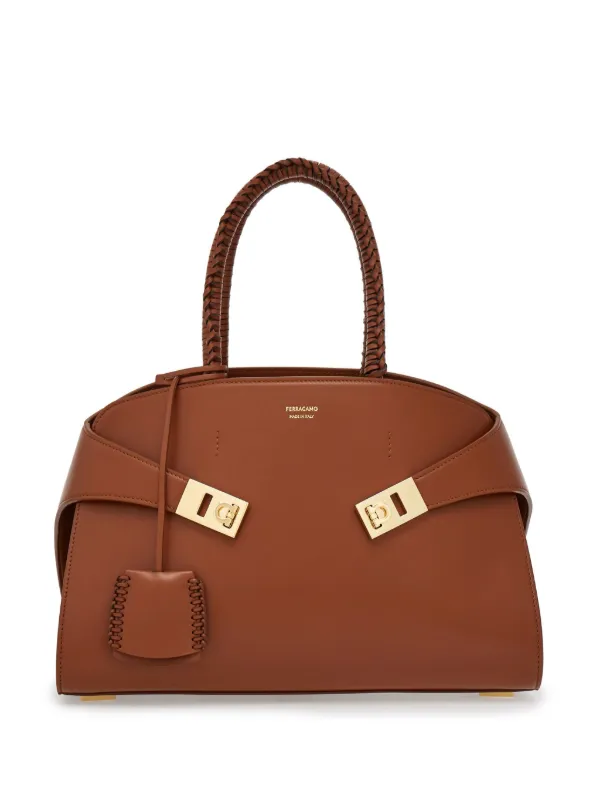 Ferragamo The Hug レザーハンドバッグ S | ブラウン | FARFETCH JP