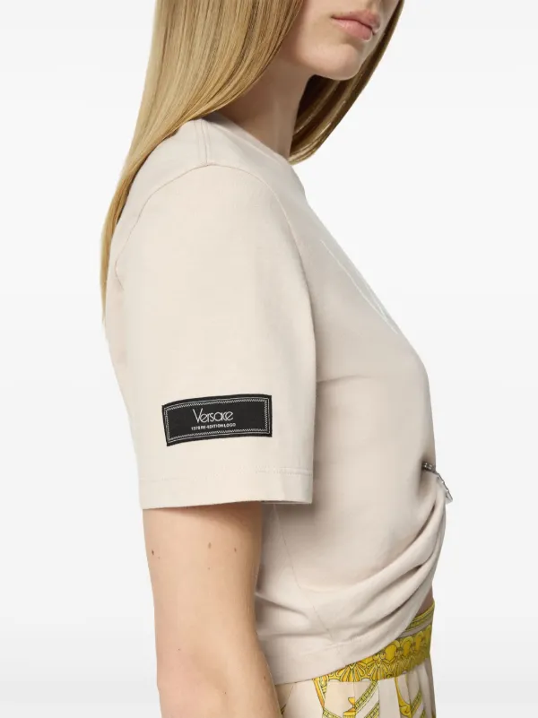 Versace セーフティピン クロップドTシャツ | ニュートラル Versace セーフティピン クロップドTシャツ | ニュートラル