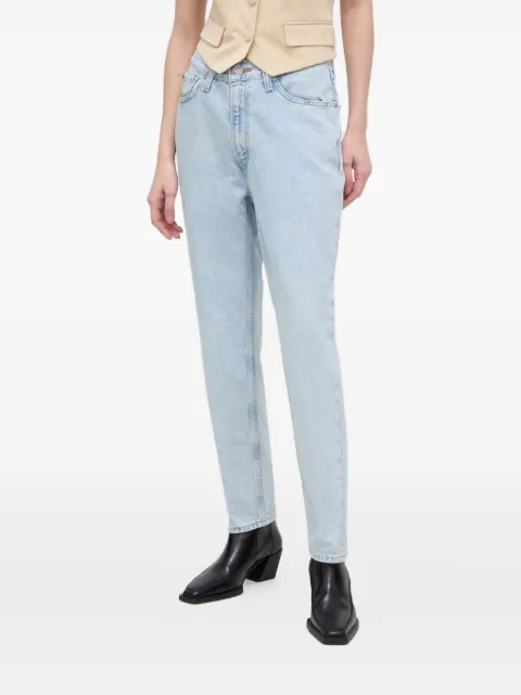 Levi's jeans mom con bolsillos años 80