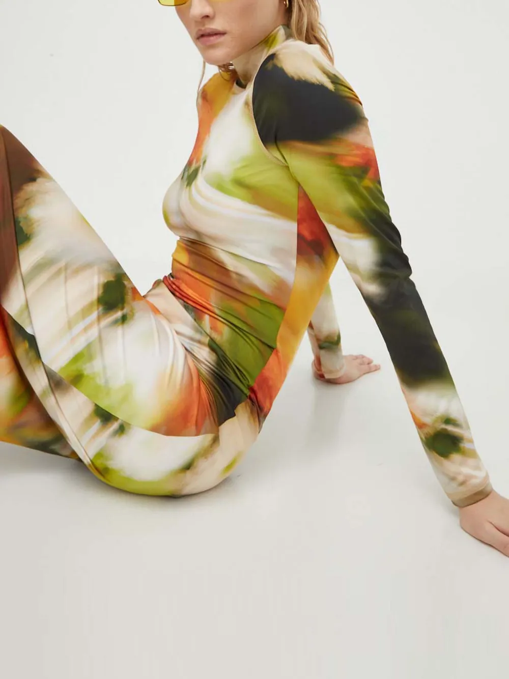 Stine Goya Midi-jurk met print en lange mouwen Beige