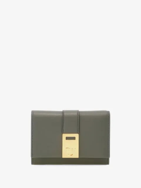 Ferragamo Hug wallet