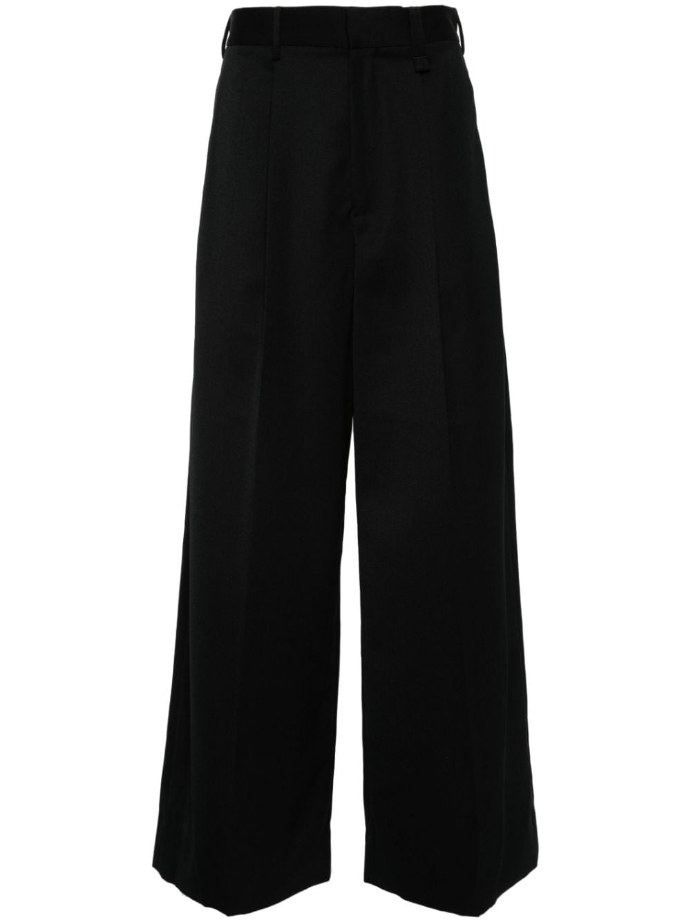 pleated wide trousers