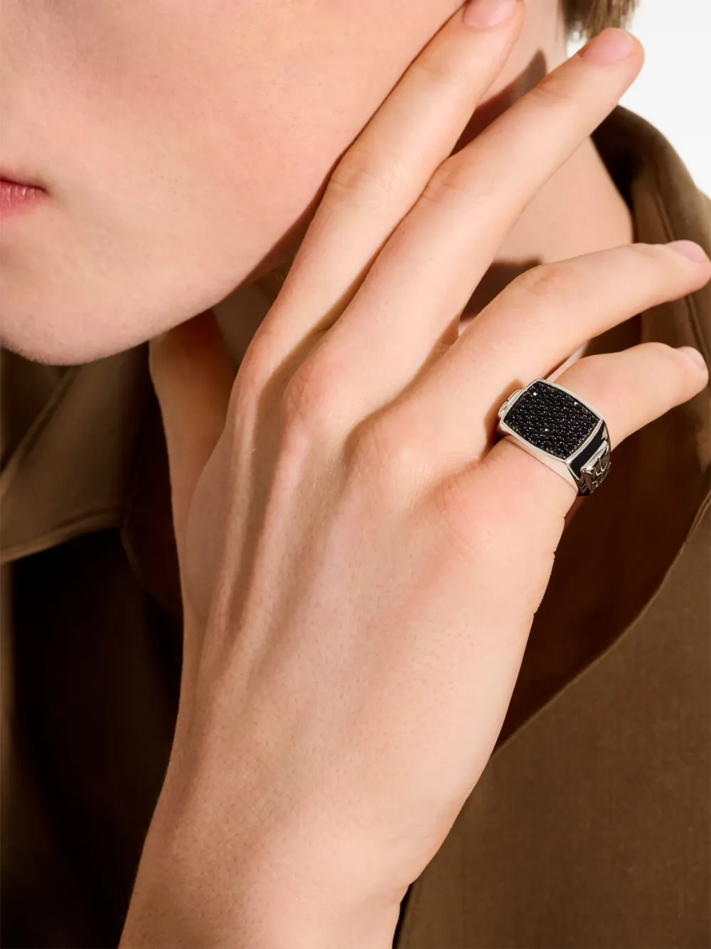 John Hardy Anello a sigillo in argento sterling con zaffiro | Image 6