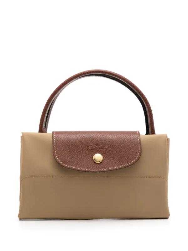 【送料&関税込】Longchamp Handbag With Embossed Logo Longchamp logo-embossed Tote Bag | Neutrals | FARFETCH