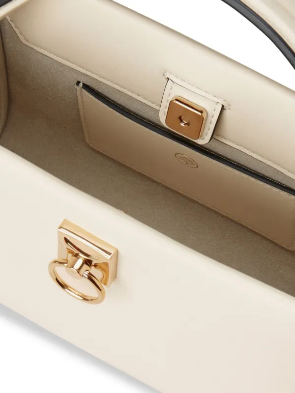 Mulberry hand luggage shop
