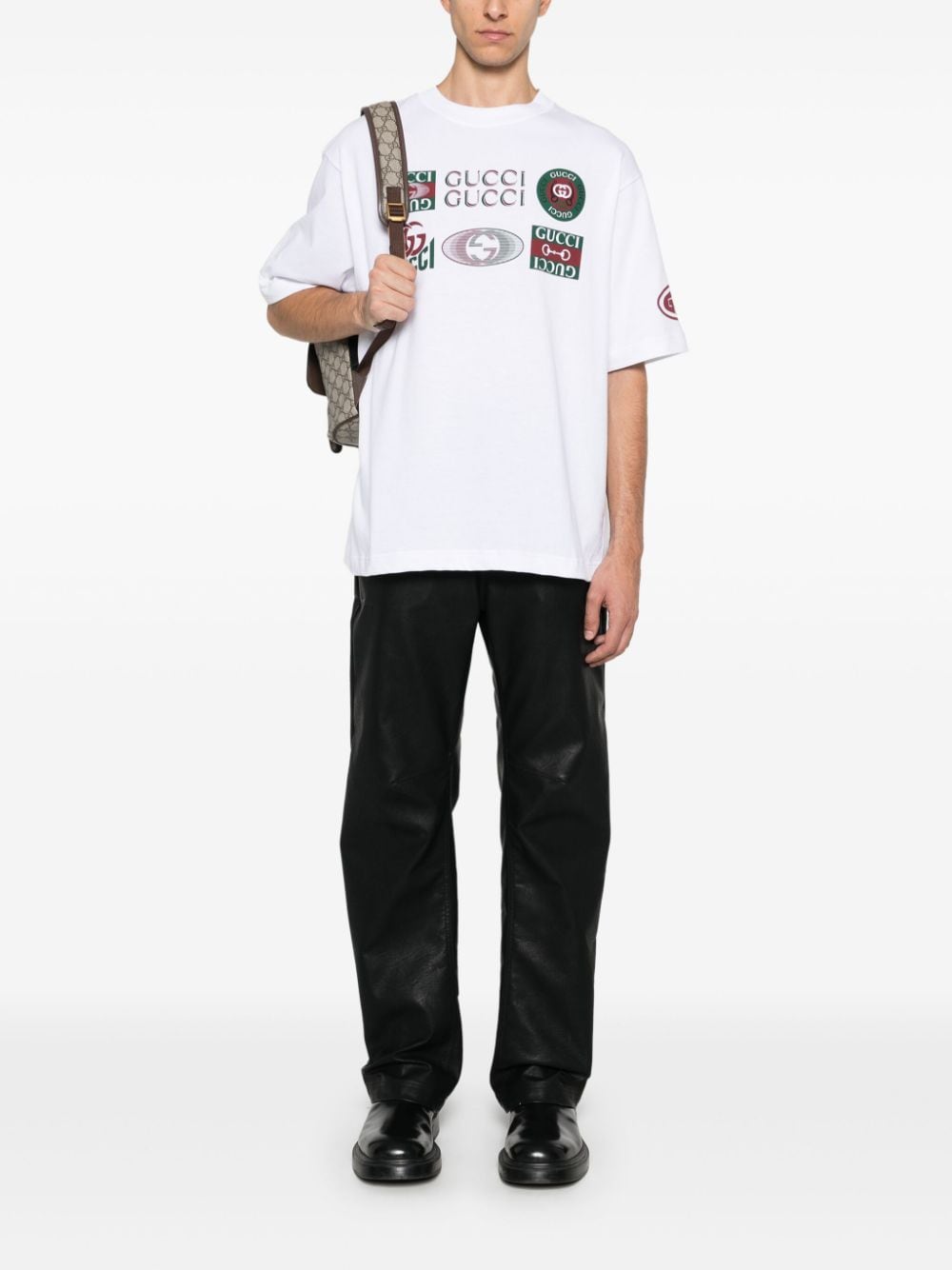 Shop Gucci Logo-print T-shirt In White