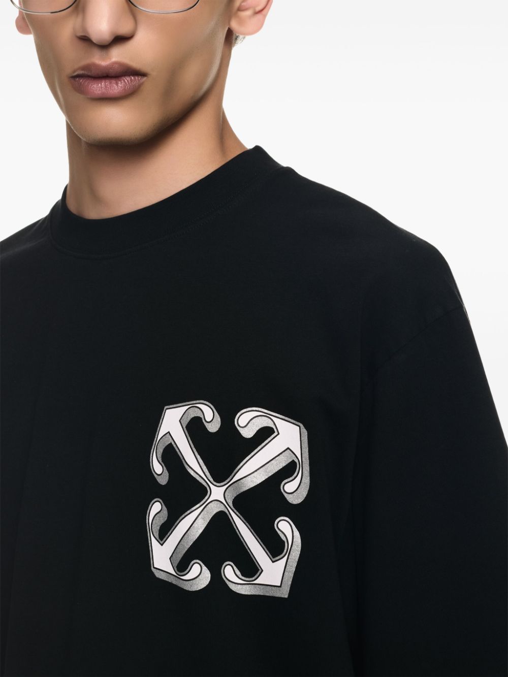 Shop Off-white Graphic-print T-shirt In Black