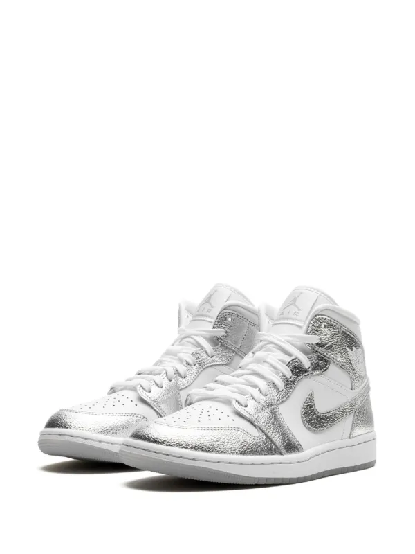 おすすめネット Jordan Air Jordan 1 Mid SE  靴