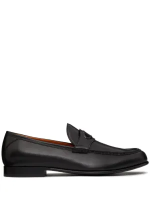 Valentino Garavani ヴァレンティノ・ガラヴァーニ Vロゴ ローファー Valentino Garavani ヴァレンティノ・ガラヴァーニ Vロゴ ローファー