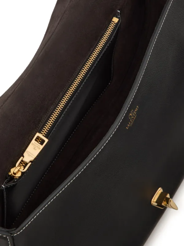 【関税&送料込】Valentino Garavani Ohval Medium Nappa Should Valentino Garavani Small Ohval Shoulder Bag in Nappa