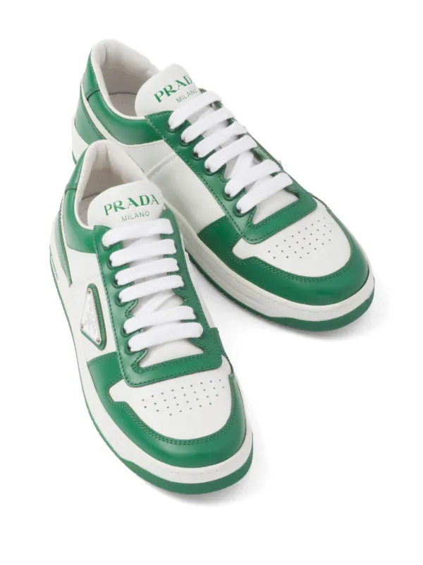 PRADA スニーカー 本革レザー ロゴ 軽量 お洒落 上品 Downtown PRADA プラダ スニーカー/DOWNTOWN LEATHER SNEAKERS【大きい