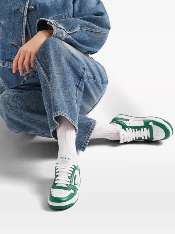 Prada Downtown レザースニーカー | ホワイト | FARFETCH JP