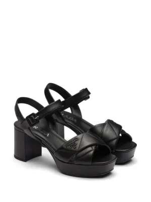 【PRADA】サテンプラットフォームサンダル Prada モノリス プラットフォーム サンダル | ホワイト