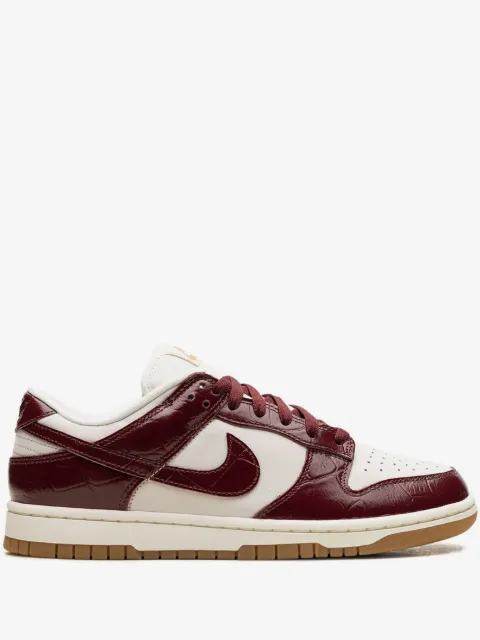 Nike Sneakers Dunk Low LX