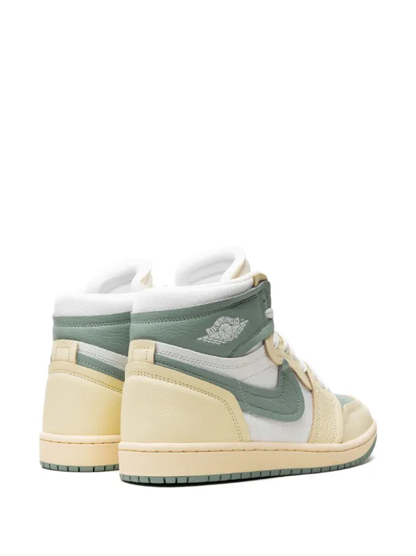 Jordan Air Jordan 1 ハイカット スニーカー | ニュートラル | FARFETCH JP