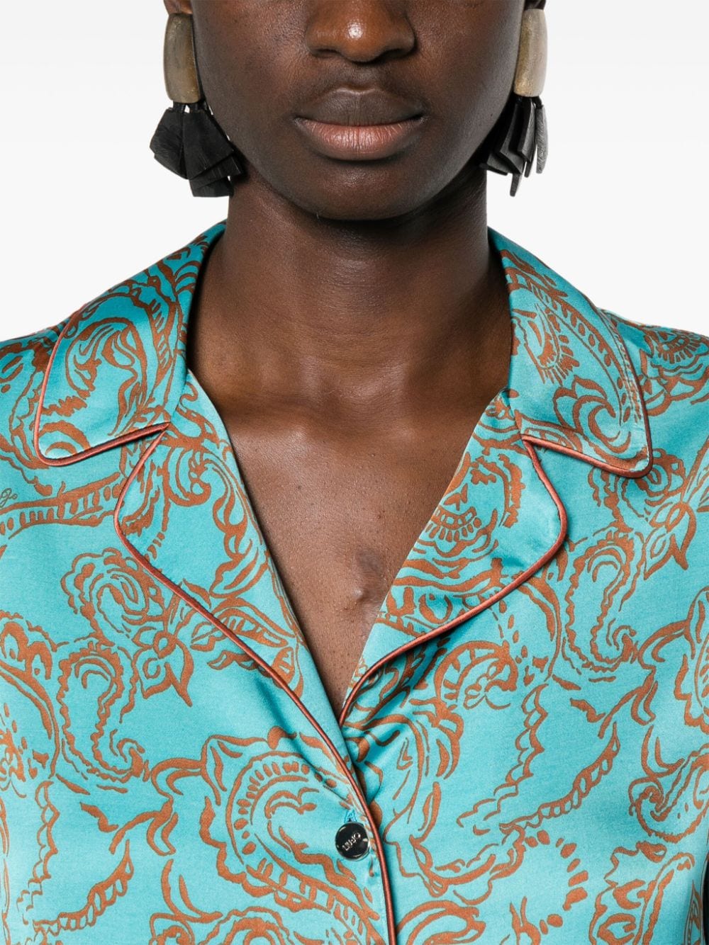 Shop Liu •jo Graphic-print Cropped Shirt In Blue