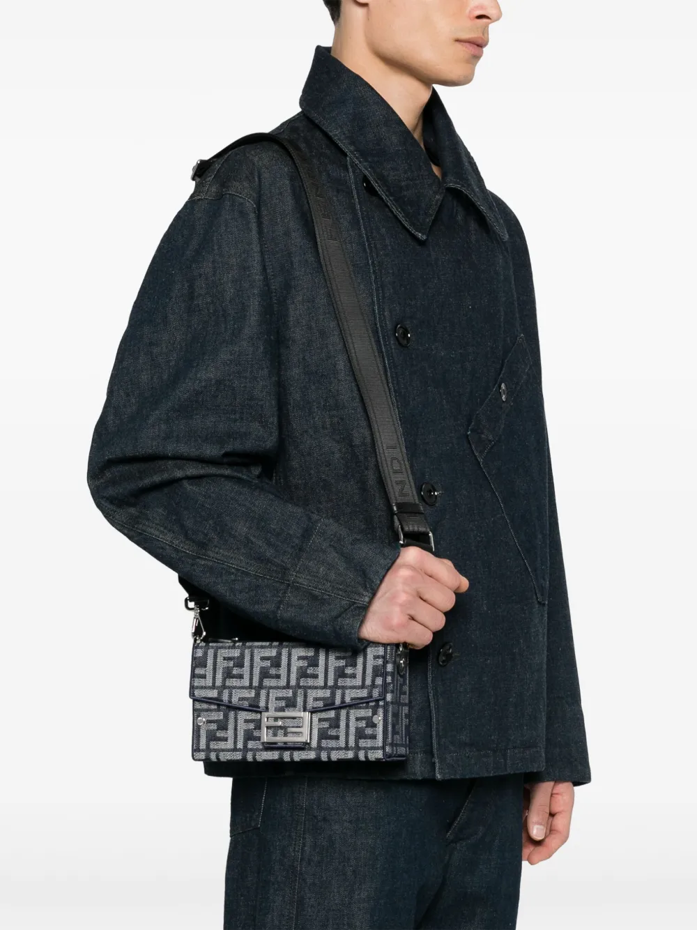 FENDI Soft Trunk Baguette messenger bag - Blauw