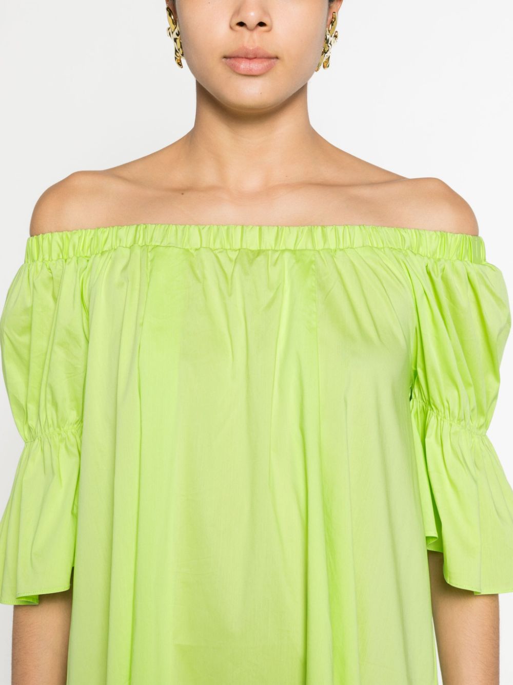 Shop Liu •jo Off-shoulder Poplin Dress In Green